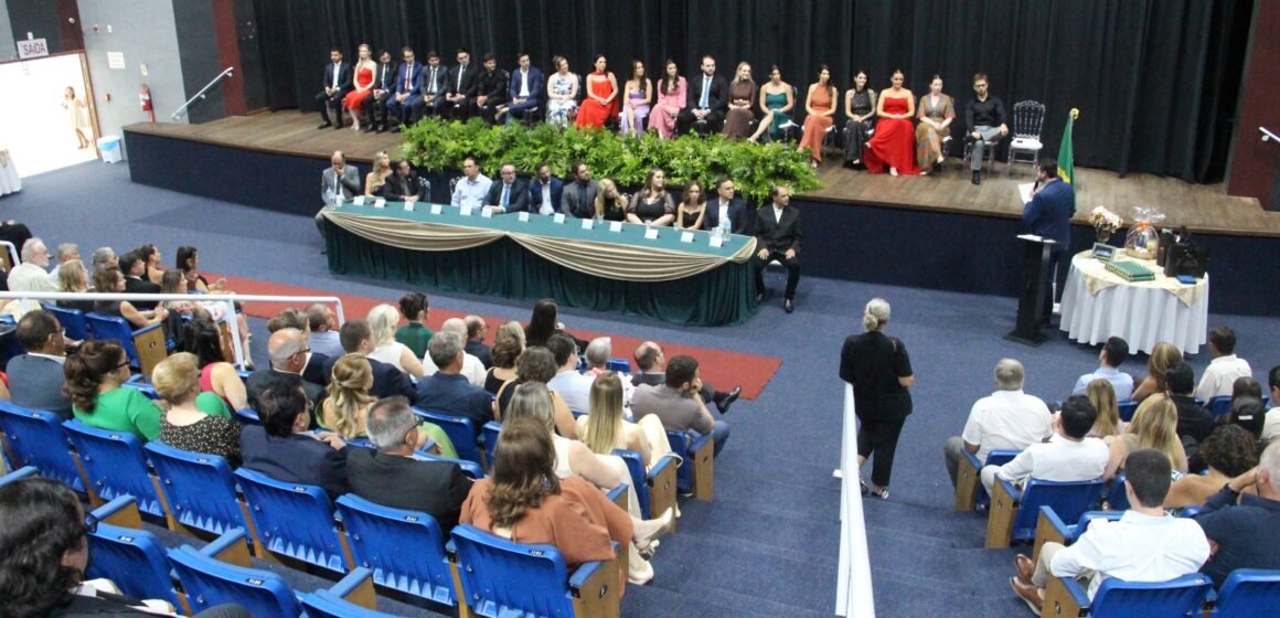 HNSC realiza formatura da residência médica e celebra novos especialistas HNSC realiza formatura da residência médica e celebra novos especialistas