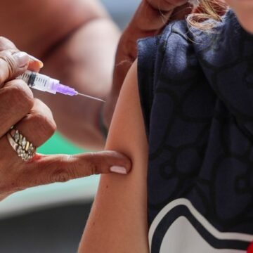 Estado convoca público prioritário para o Dia D da vacinação contra a gripe neste sábado