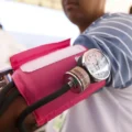 Hipertensão: silenciosa e hereditária, doença pede mudança de hábitos