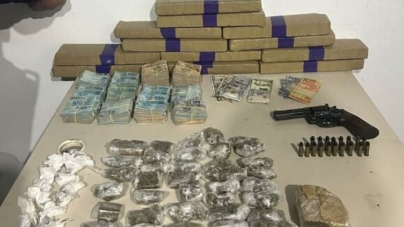 Mais de 10kg de maconha são apreendidos em operação policial em Imbituba