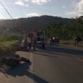 Batida entre carro e moto deixa motociclista ferido na SC-370