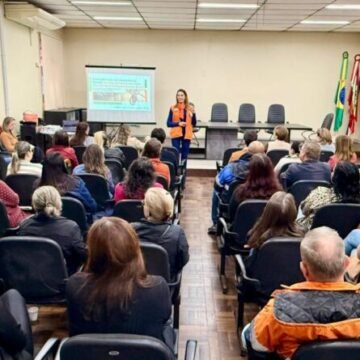 Assistência Social promove treinamento para prevenção e resposta a desastres naturais em Tubarão Assistência Social promove treinamento para prevenção e resposta a desastres naturais em Tubarão