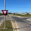 Rotatória da Pedro Zapelini passa por obras de ampliação para tentar reduzir acidentes