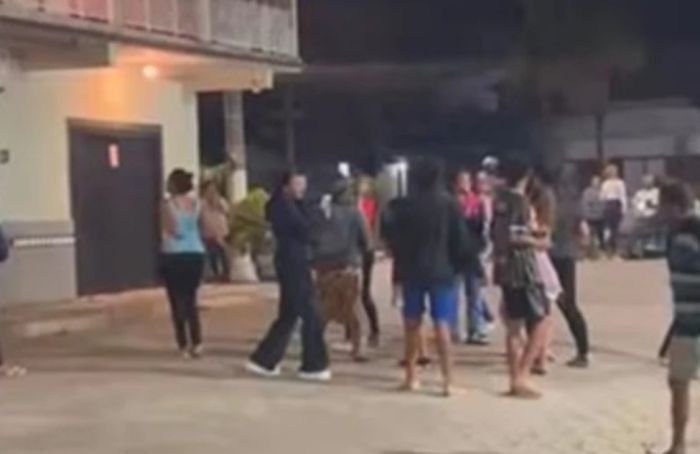 Falas consideradas racistas em vídeo provocam protesto em frente à casa de empresária em Sangão