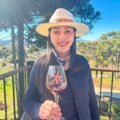 Vinícola de São Joaquim envelhece vinho no fundo do mar e é pioneira na prática no Brasil