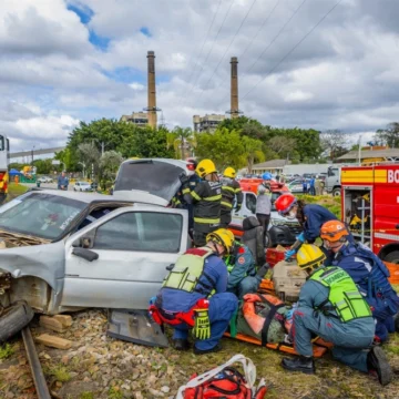 FTC realiza primeiro simulado de acidente rodoferroviário em Imbituba nesta quinta-feira FTC realiza primeiro simulado de acidente rodoferroviário em Imbituba nesta quinta-feira