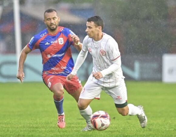 Hercílio Luz perde para o Marcílio Dias pela Copa Santa Catarina